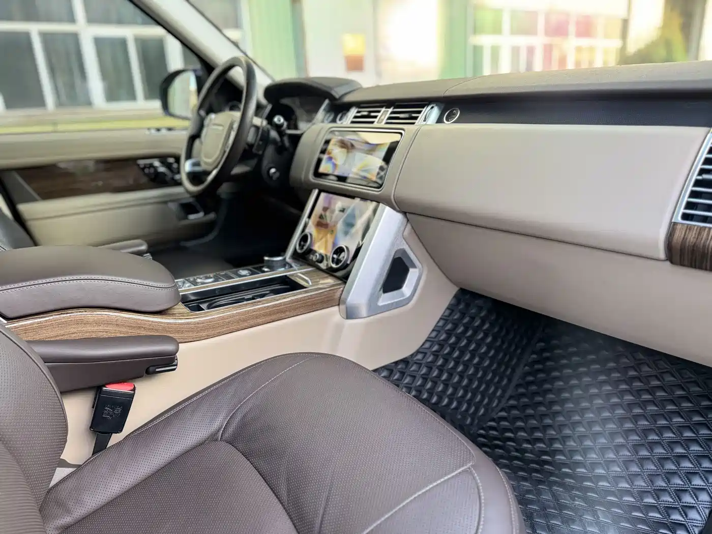 Фото 8 - Land Rover Range Rover