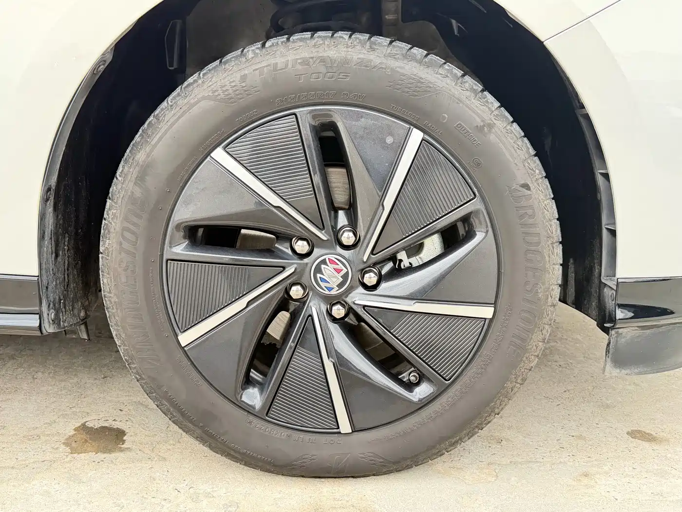 Buick Velite 6 2024 2024 Model 430km Premium Edition