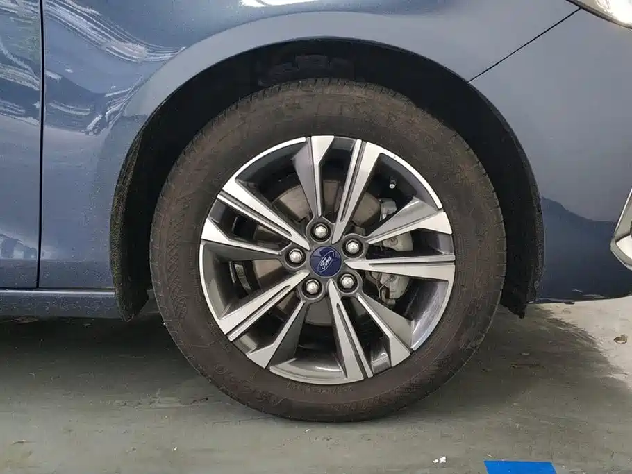 Ford Escort 2022 2021 1.5L Automatic Diamond Edition