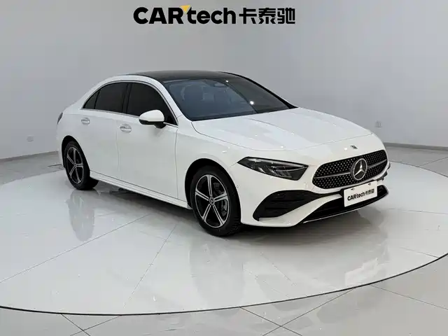 Mercedes-Benz A-Class 2025 A 200 L Fashion Edition — фото 2