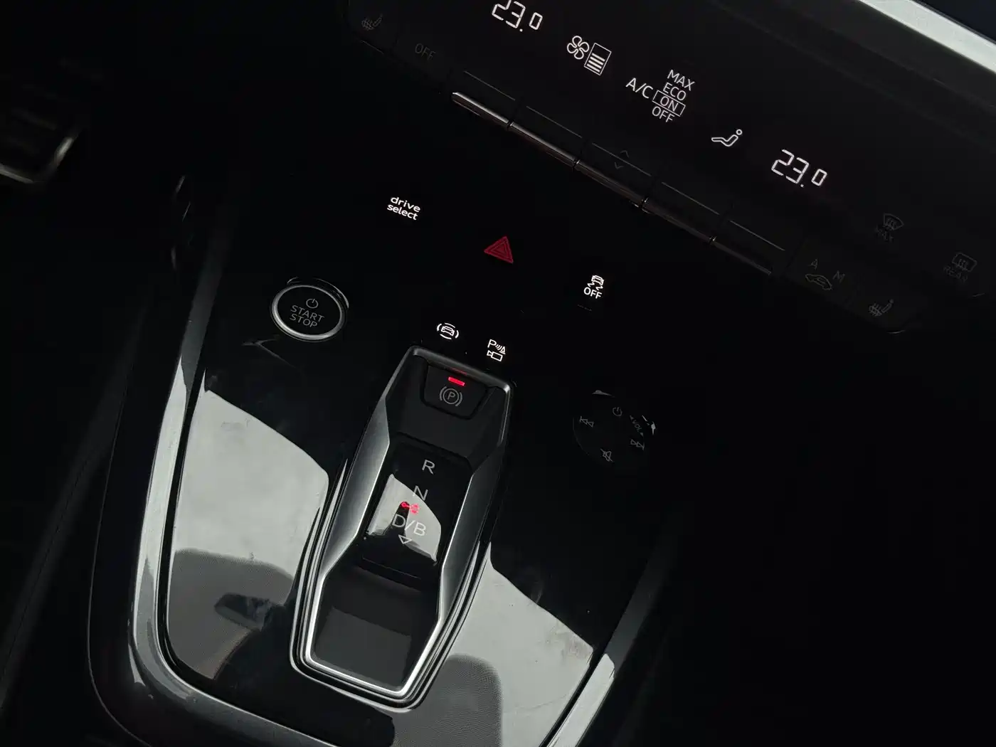 Audi Q4 e-tron 2023 2023 40 e-tron Innovation Edition