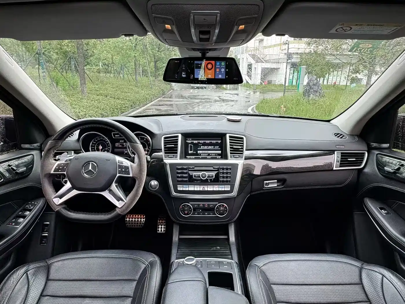 Mercedes-Benz GL-Class AMG 2014 AMG GL 63 фото 5