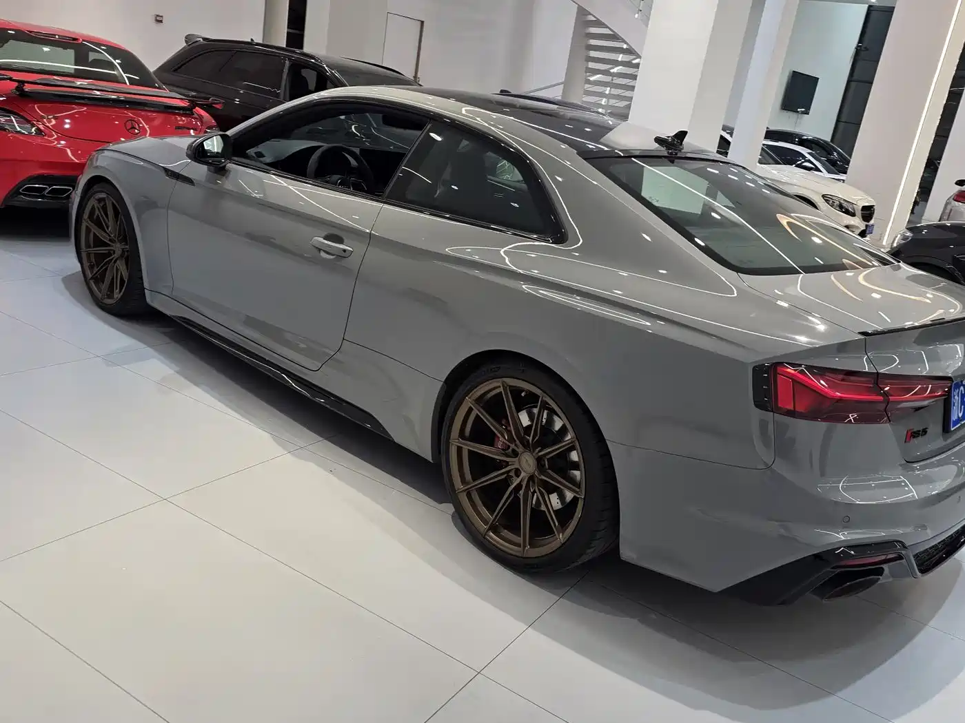 AUDI RS 5