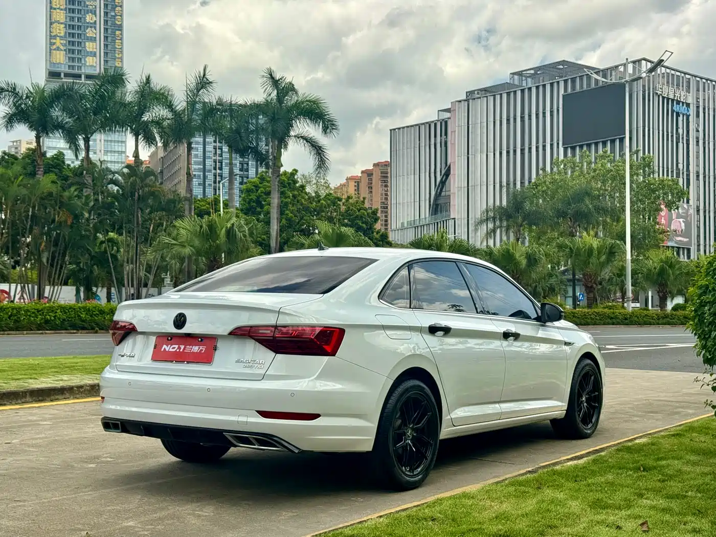 Volkswagen Sagitar, миниатюра 9