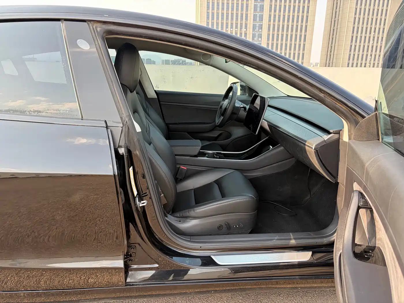 Фото 7 - Tesla Model 3
