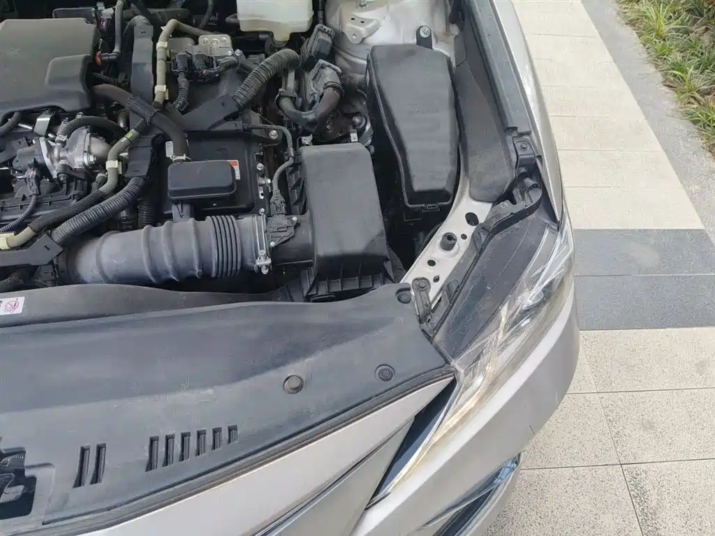 Toyota Camry 2021 Hybrid 2.5HGVP Leading Edition фото 23
