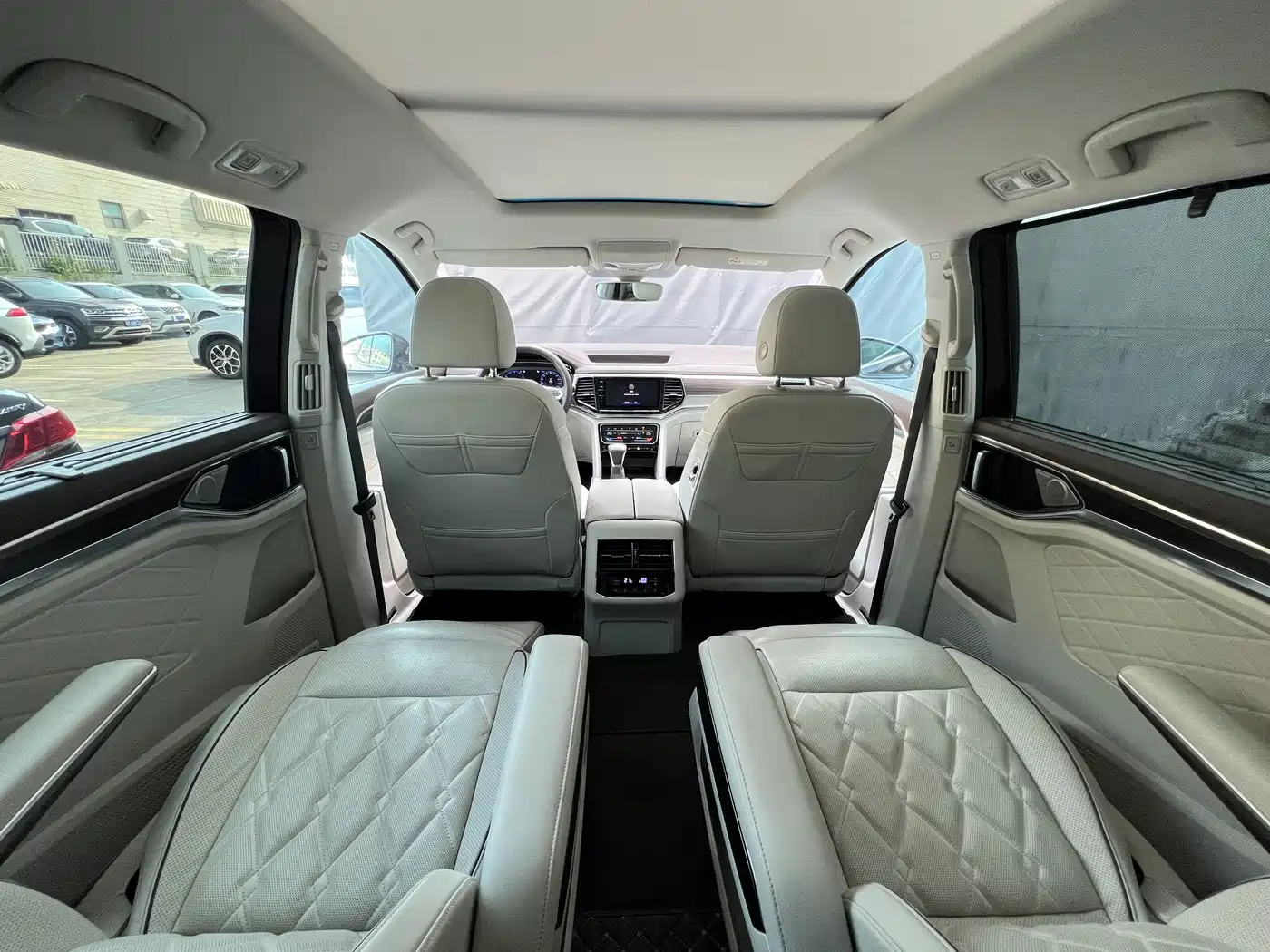 Volkswagen Viloran 2020 380TSI Flagship Edition фото 20