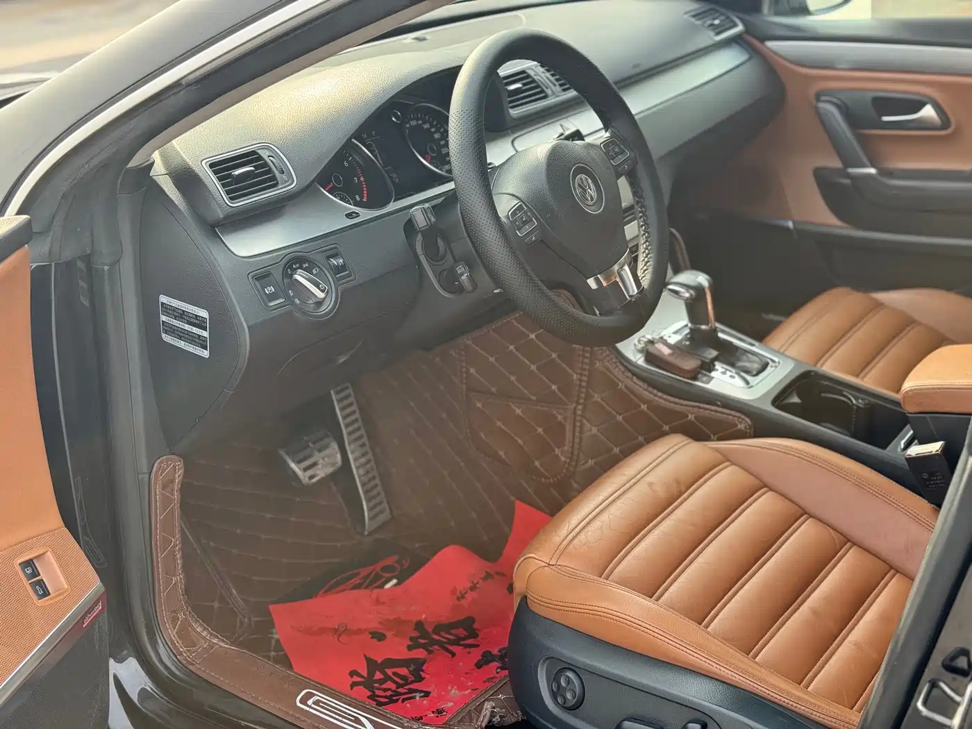 Volkswagen FAW-Volkswagen CC 2011 2.0TSI Supreme фото 5