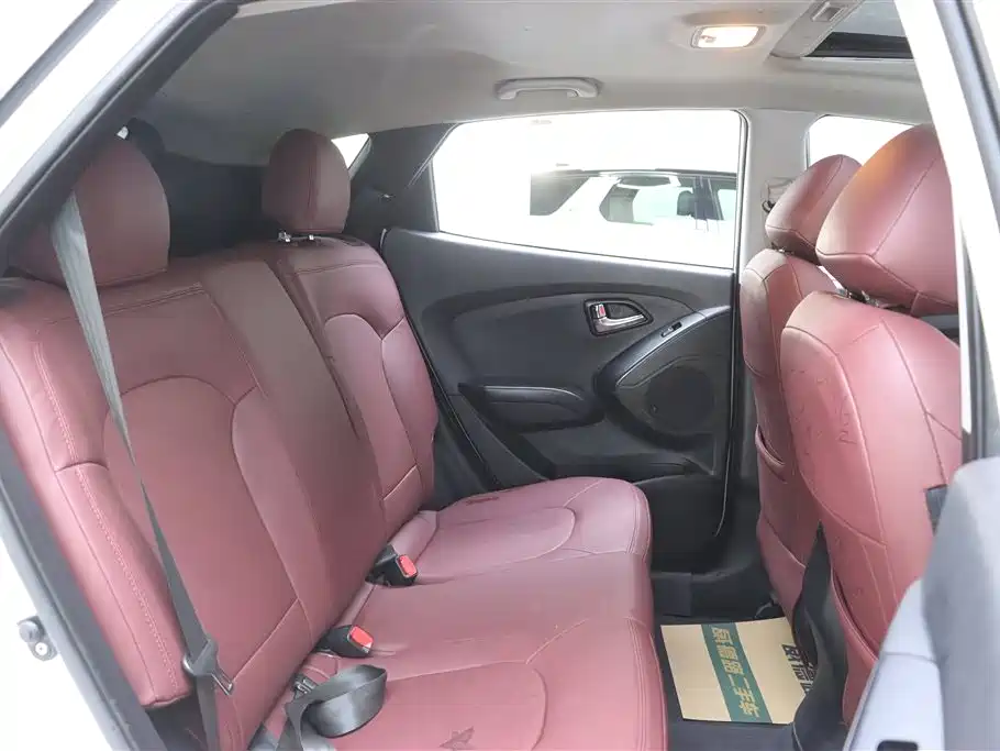 Hyundai Beijing Hyundai ix35 2015 2.0L Automatic 2WD Comfort China V фото 16