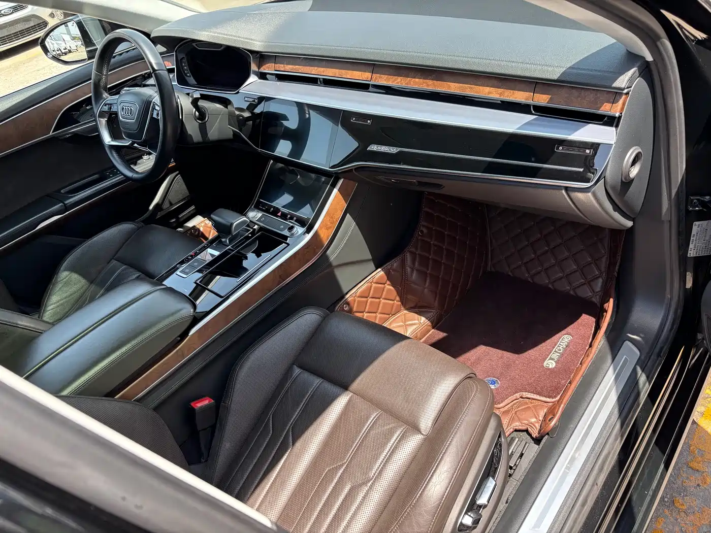 Audi A8 2018 A8L 55 TFSI quattro Luxury фото 5