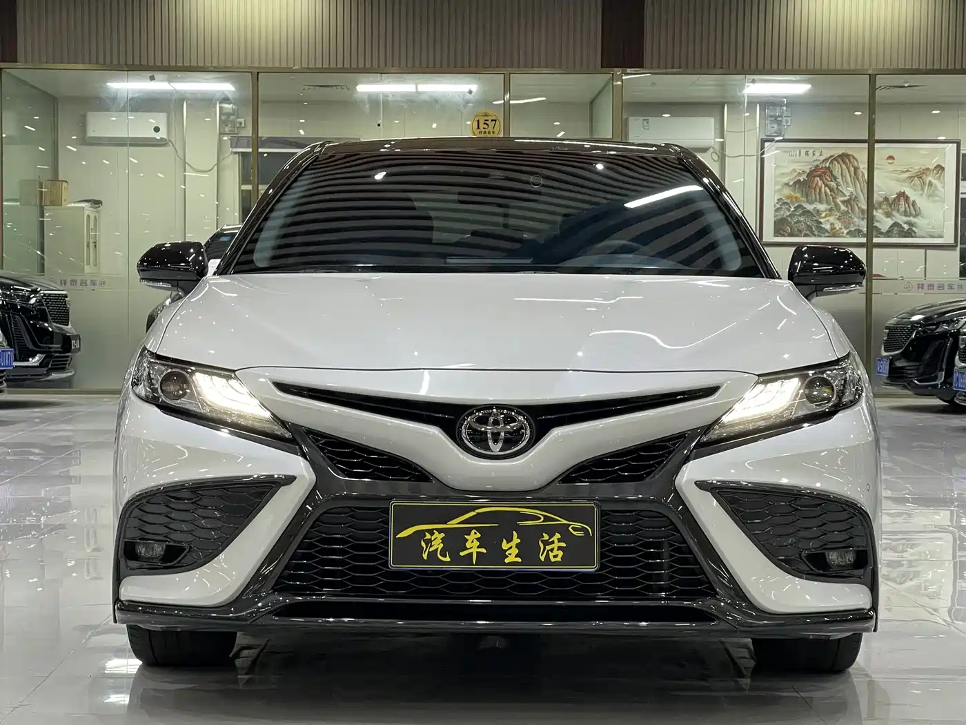 Toyota Camry 2022 2.0S Knight Edition фото 2