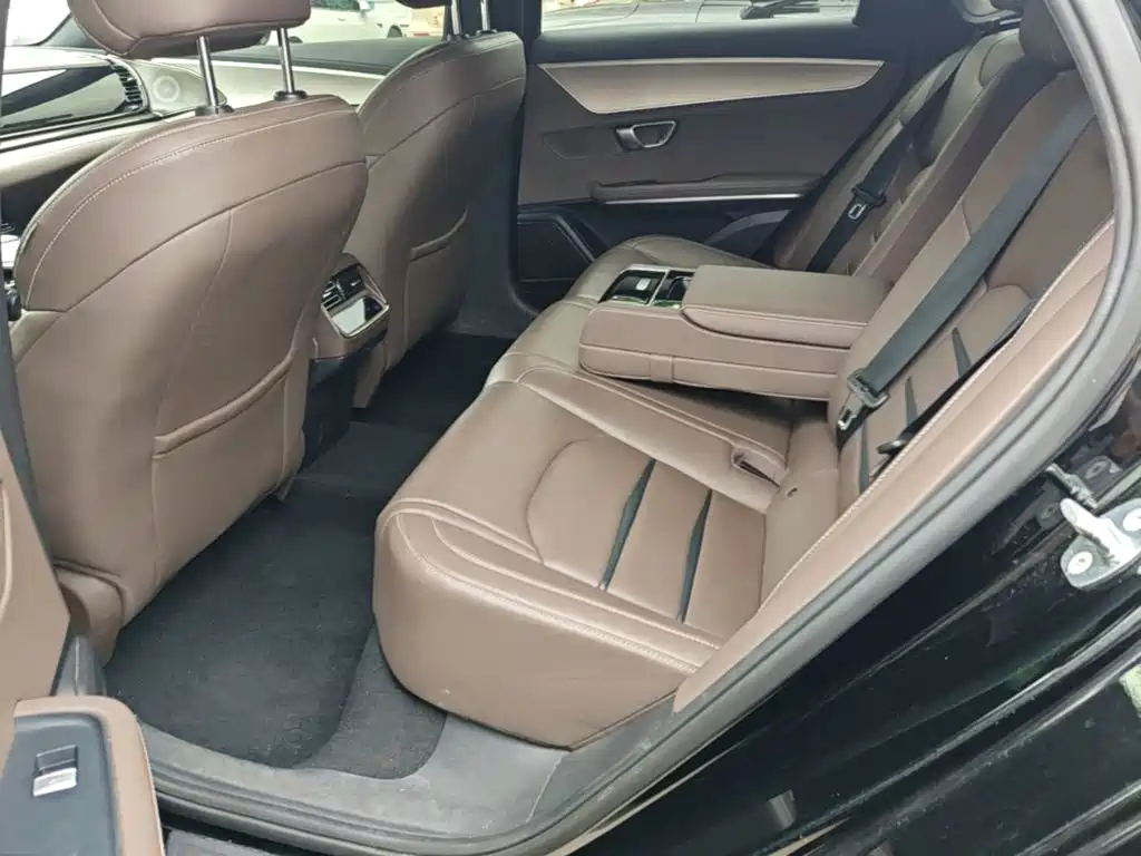 BYD e9 2023 2022 Model Year Business Edition