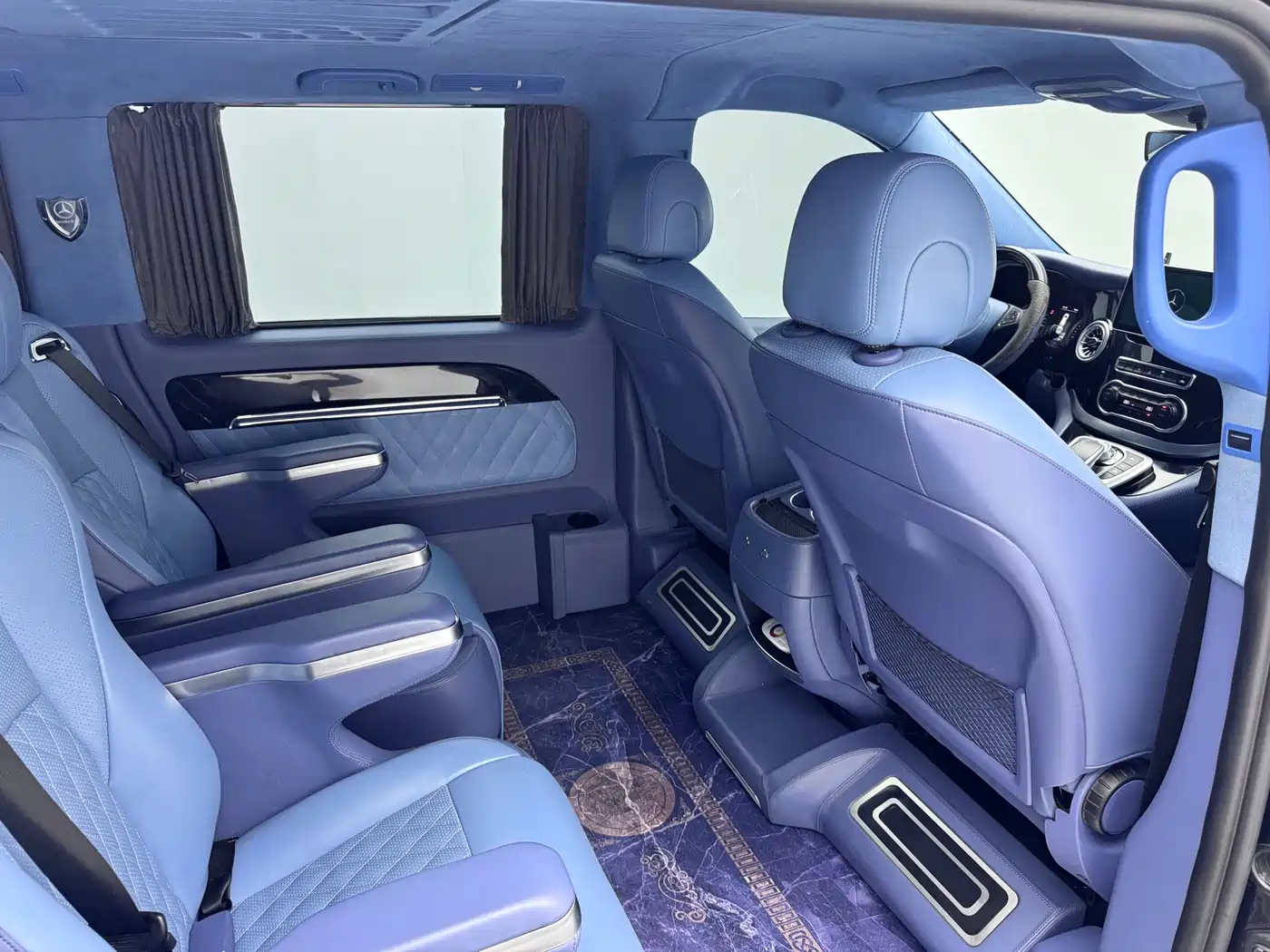Mercedes-Benz Vito 2021 2.0T Elite 7-Seater фото 8