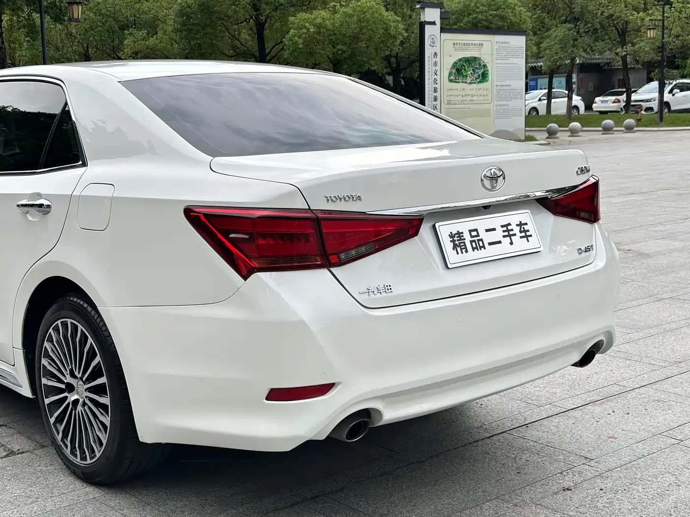 Toyota Crown 2018 2.0T Sport Edition фото 15