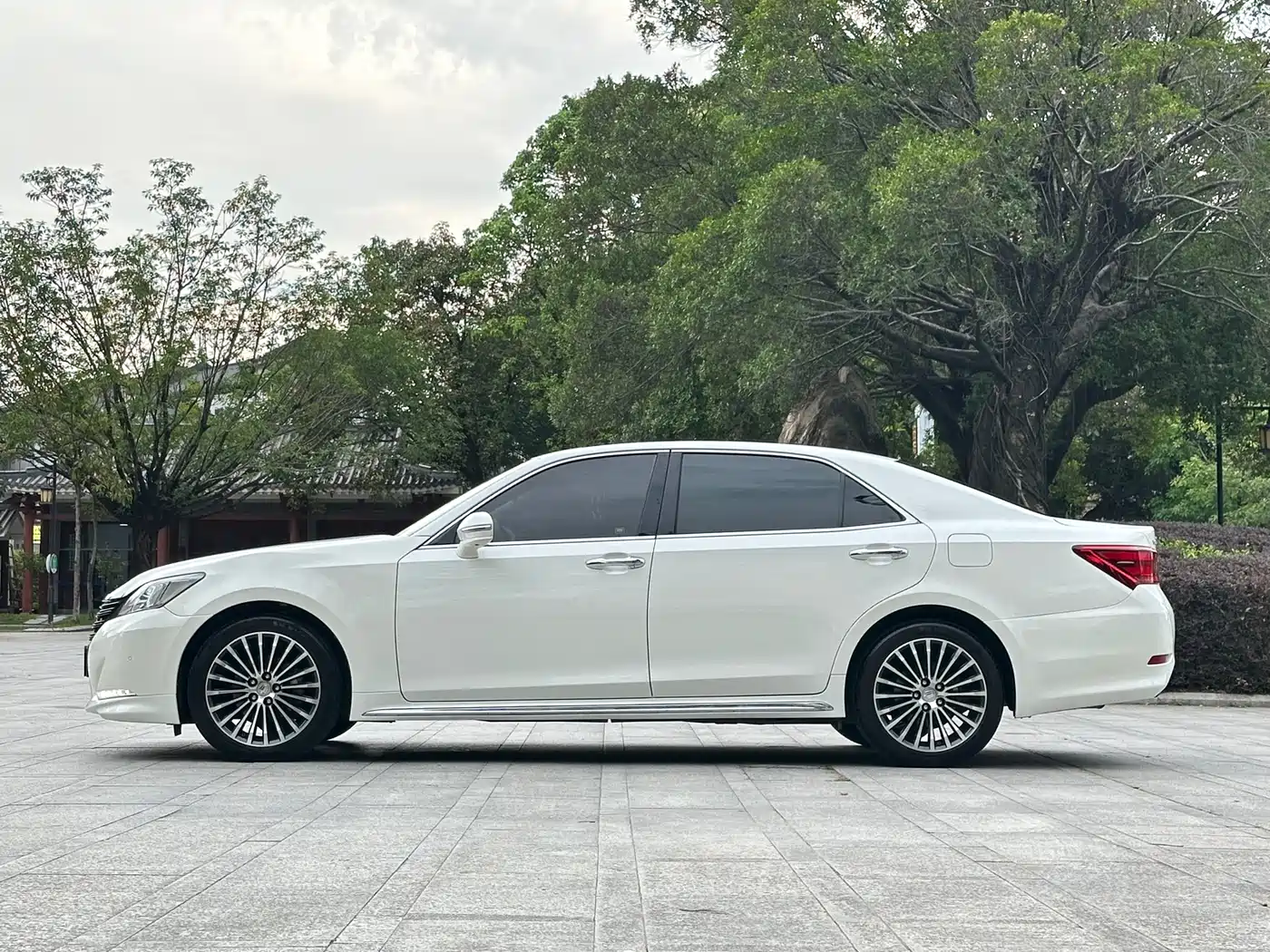Toyota Crown 2018 2.0T Sport Edition фото 19