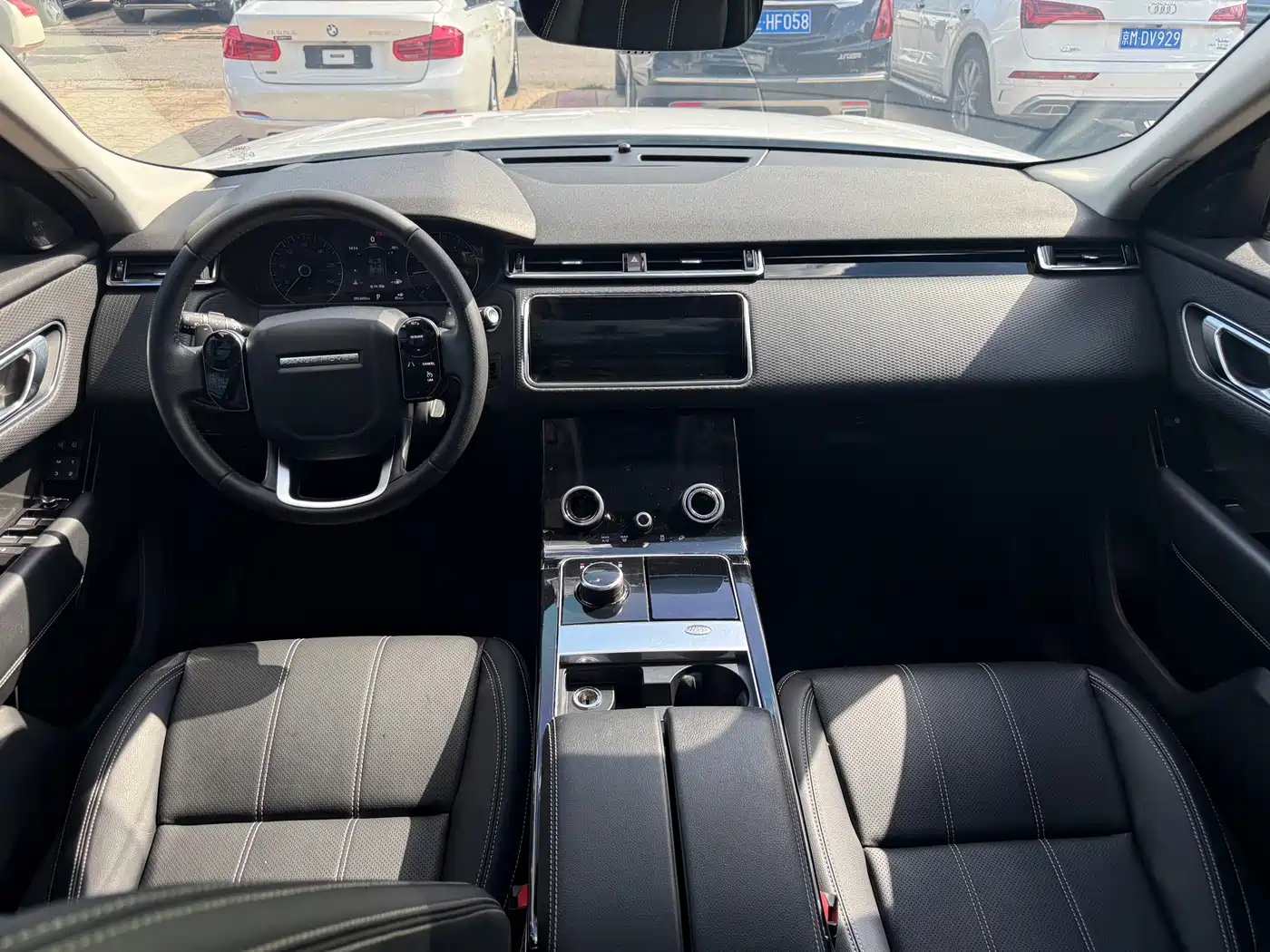 Land Rover Range Rover Velar 2018 2017 P250 S