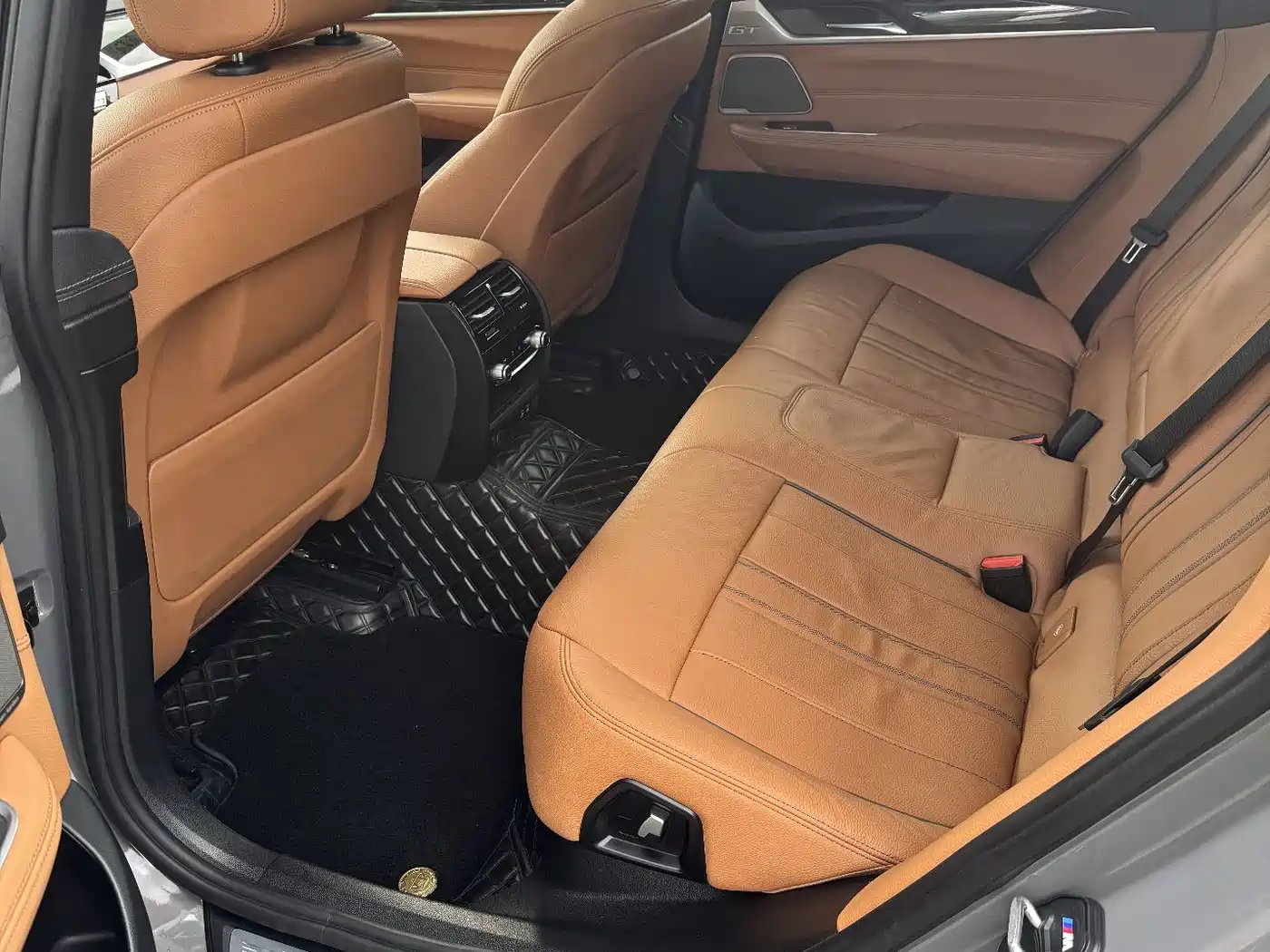 BMW 6 Series, миниатюра 6