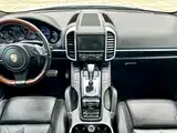 Photo 13 - Porsche Cayenne