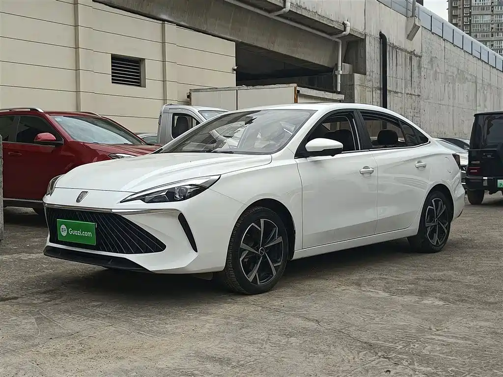 Roewe i5 2023 1.5L CVT Honor Edition