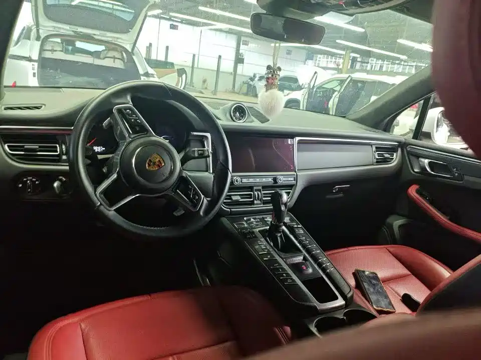 Porsche Macan 2021 Macan 2.0T фото 6