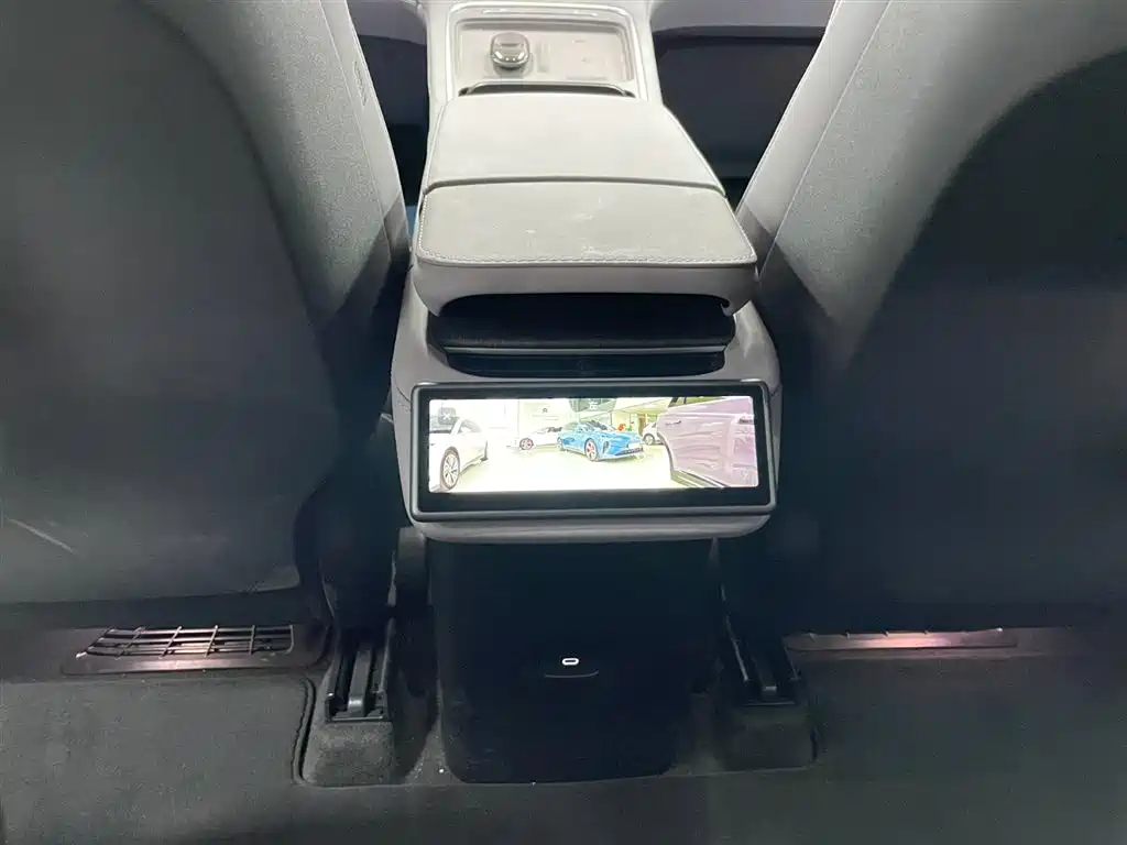 NIO EC6 2025 2025 75kWh