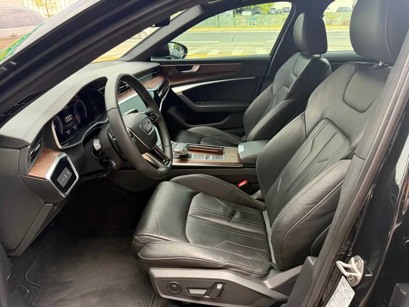Audi A6L 2020 40 TFSI Luxury Dynamic фото 4