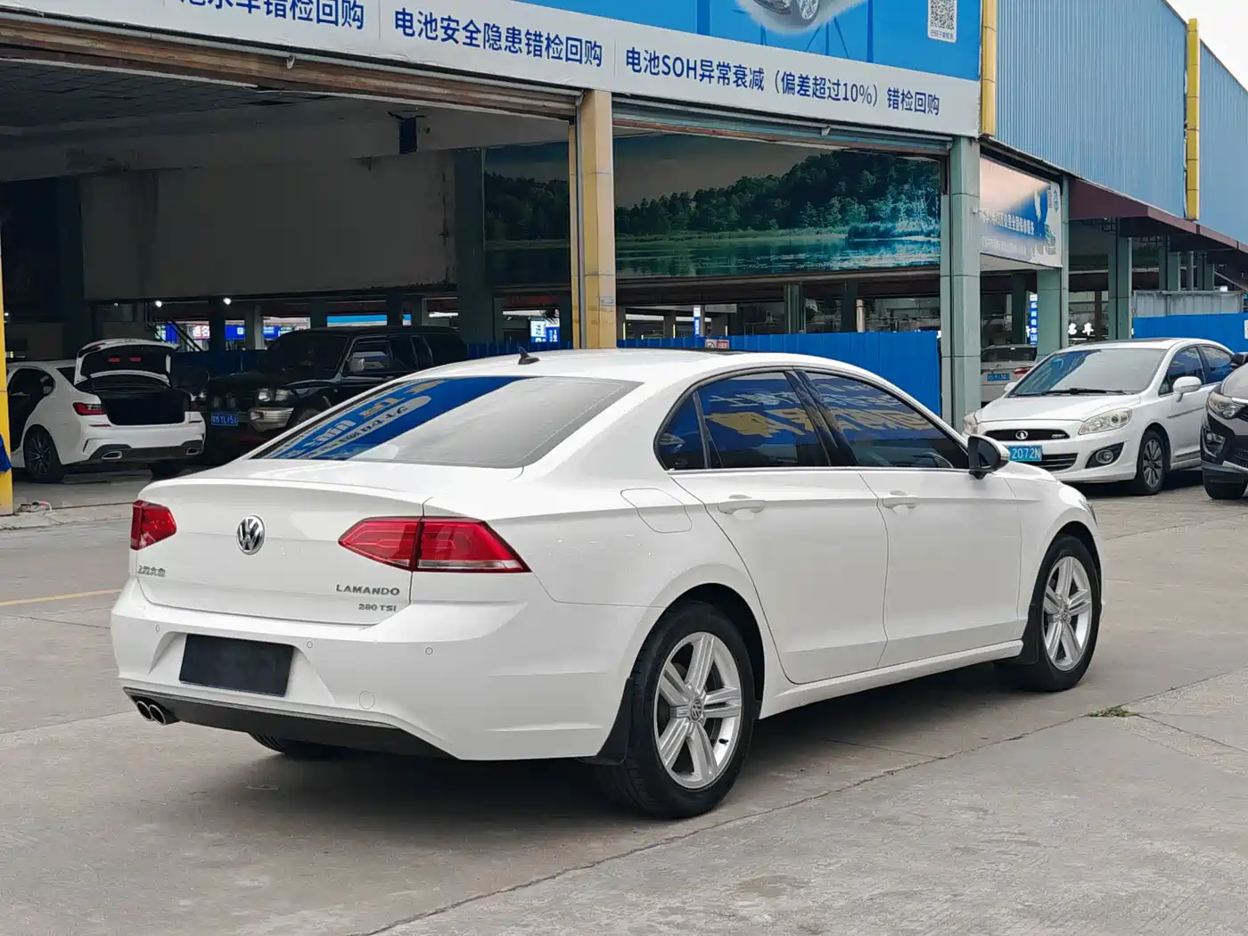 Volkswagen Lamando 2018 280TSI DSG Comfort Edition фото 4