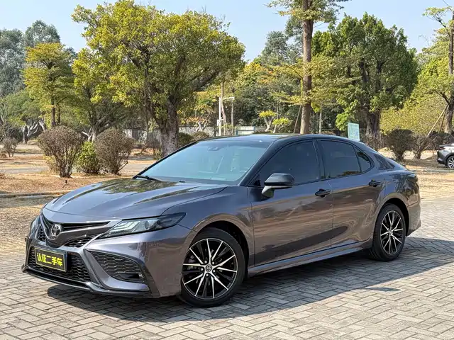 TOYOTA CAMRY 2022