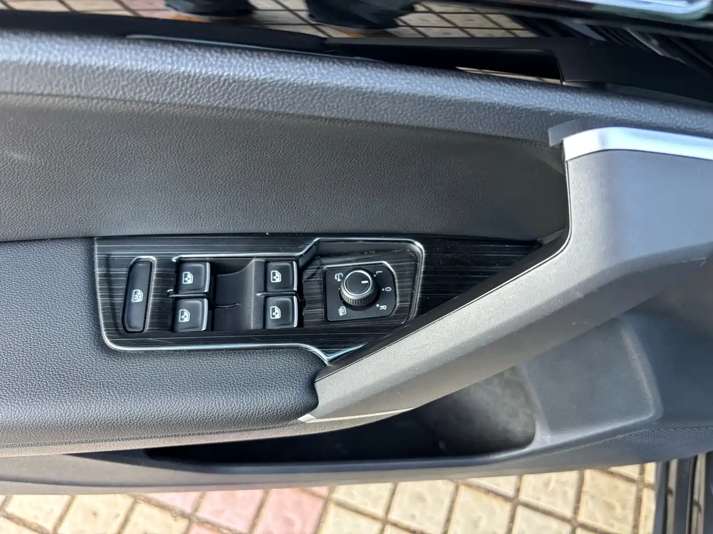 Volkswagen Tayron 2020 330TSI 2WD Luxury Smart Edition фото 30