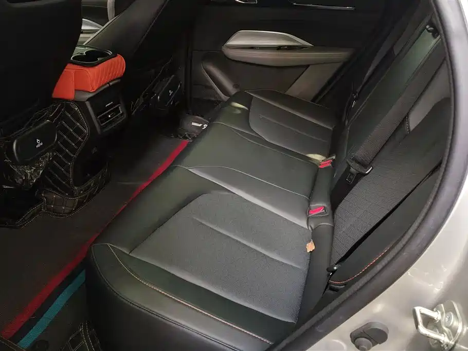 CHANGAN CHANGAN AUCHAN Z6 NEW ENERGY