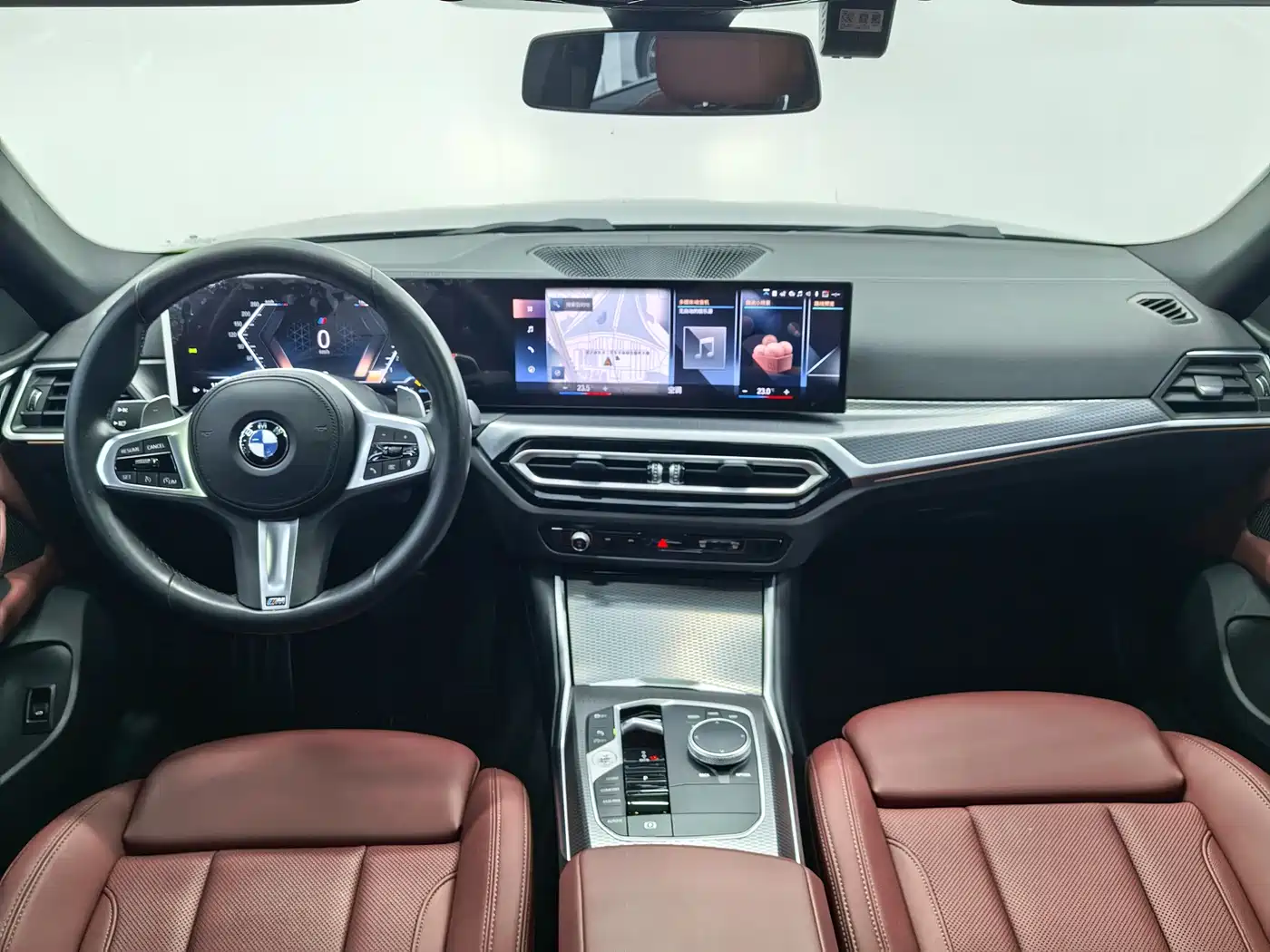BMW 4 Series 2023 425i Gran Coupe M Sport Shadowline Package фото 9