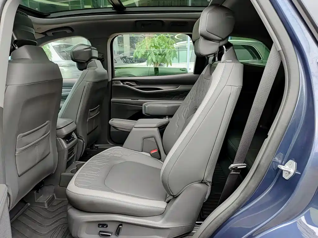 Ford Edge 2023 2023 Edge L 2.0T EcoBoost FWD 7-Seater Luxury