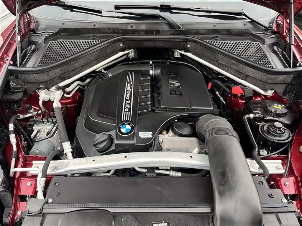 BMW X6 2014 xDrive35i Sport фото 8