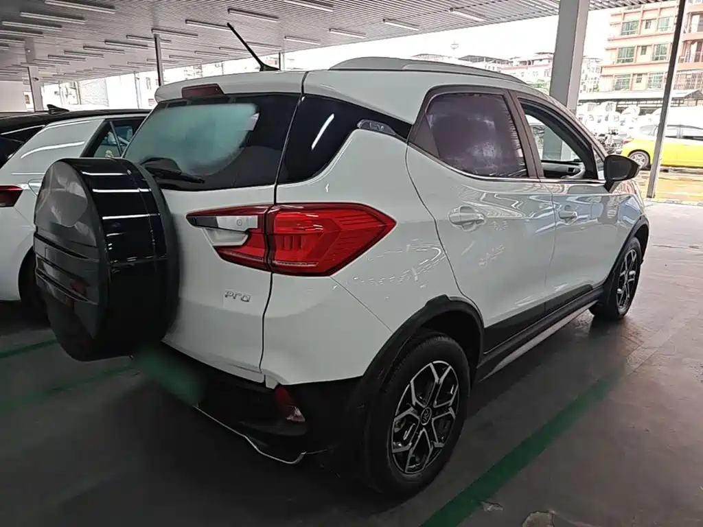 BYD Yuan Pro 2022 2021 401KM Luxury Model