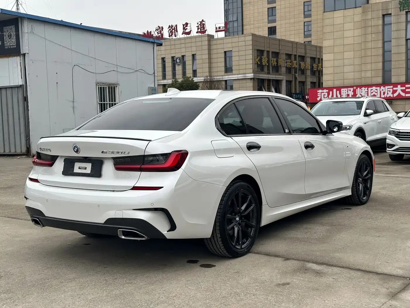 BMW 3 Series 2022 320Li M Sport Package фото 7