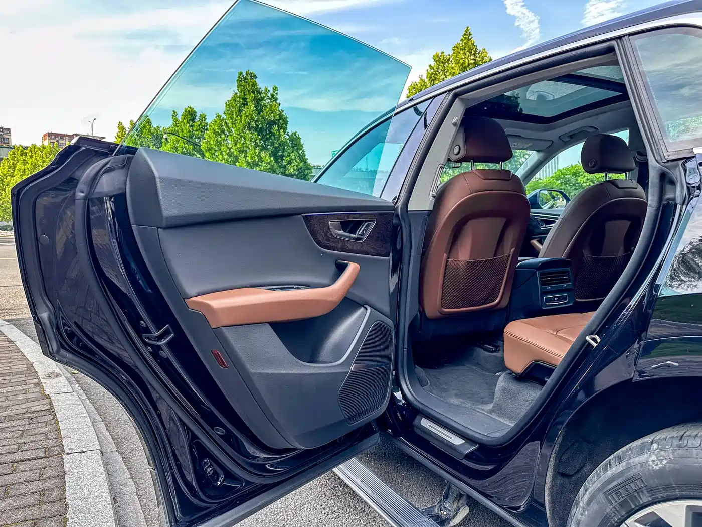 Audi Q8 2019 55 TFSI Luxury Dynamic фото 15
