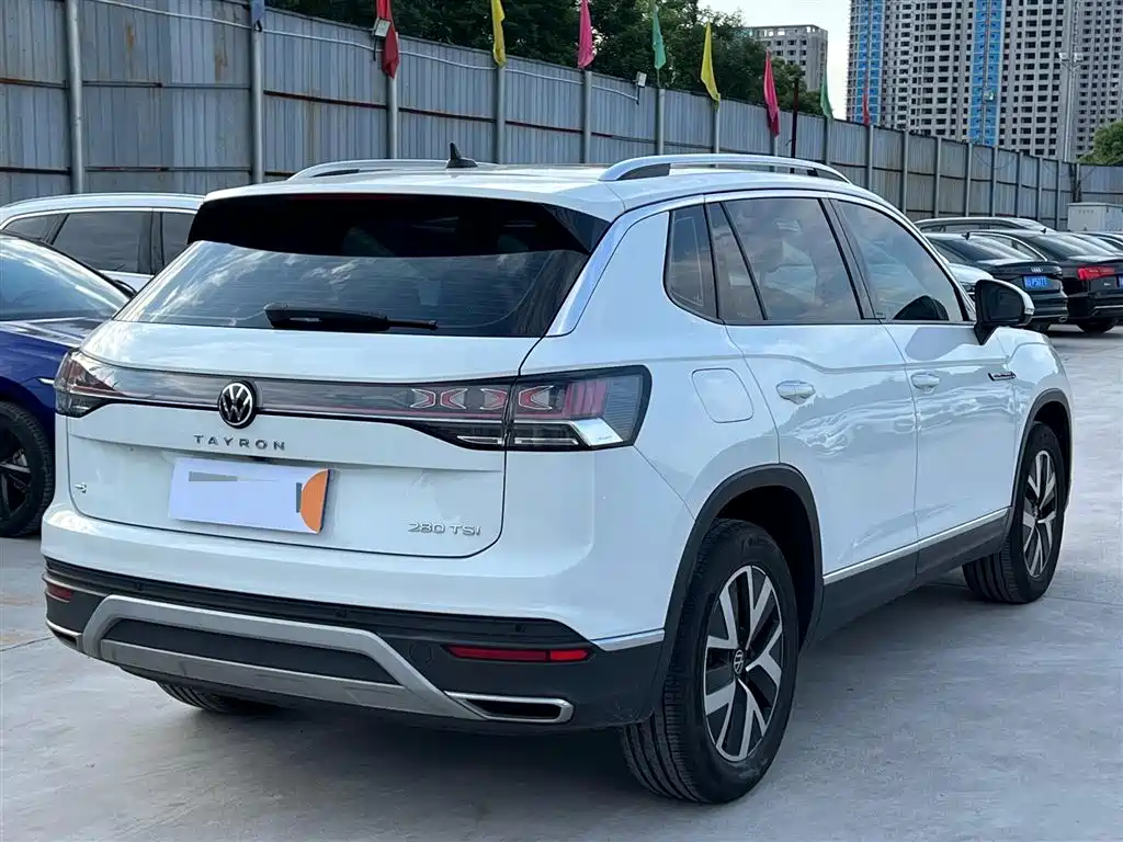 Volkswagen Tayron 2023 280TSI 2WD Luxury Plus Advanced Edition фото 8