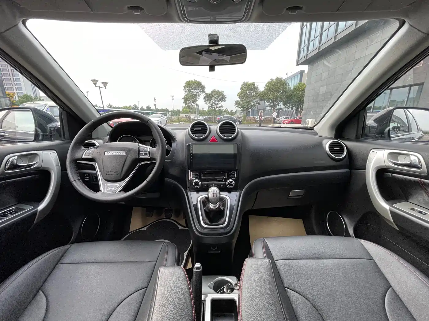 Фото 8 - Haval H6