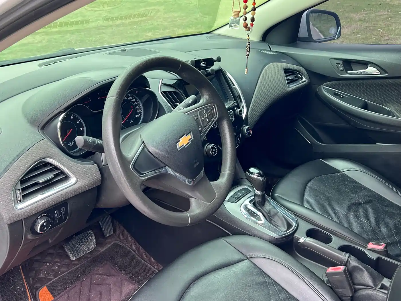 Chevrolet Cruze 2016 1.5L Automatic Luxury Edition фото 3