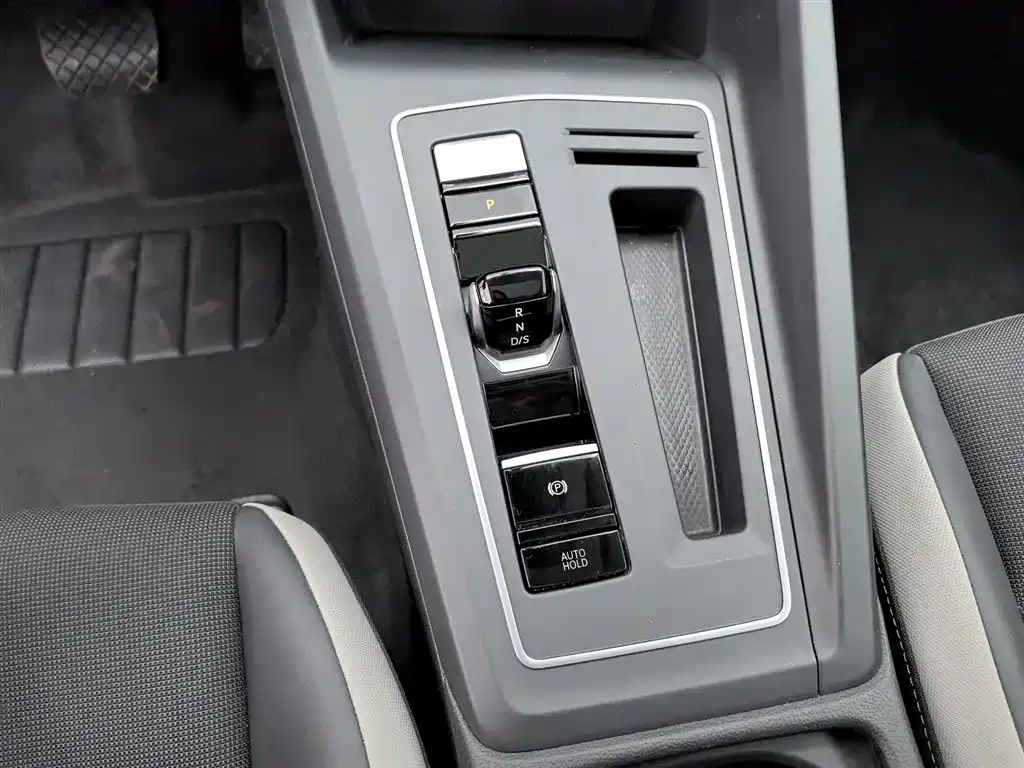 Volkswagen Golf 2021 280TSI DSG Pro фото 13