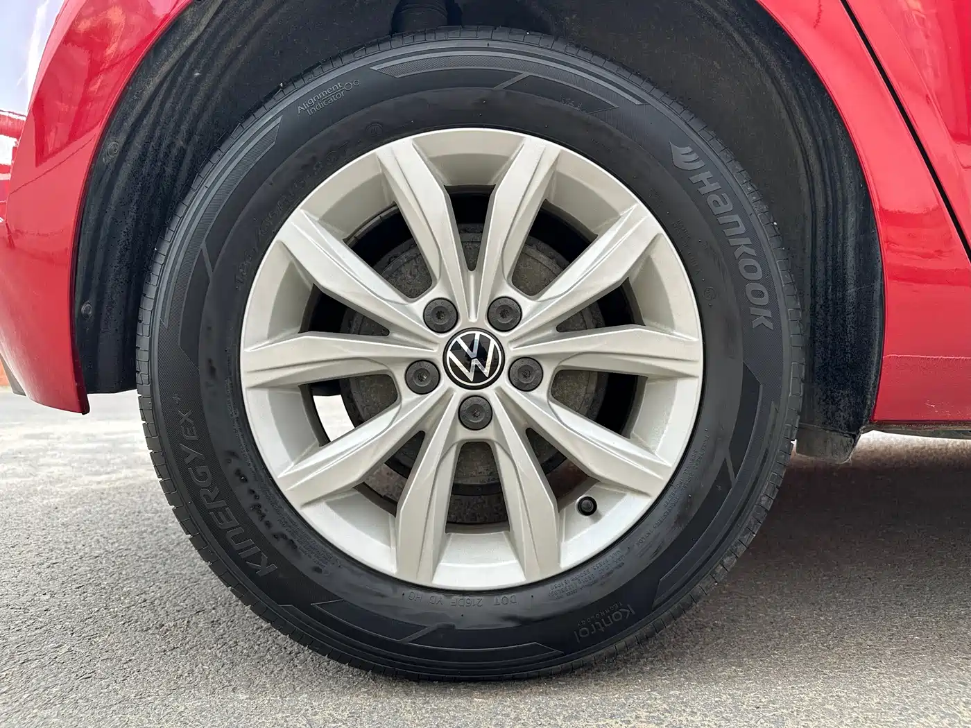 Volkswagen Polo 2023 Facelift Plus 1.5L Auto Chroma Tech Edition фото 19