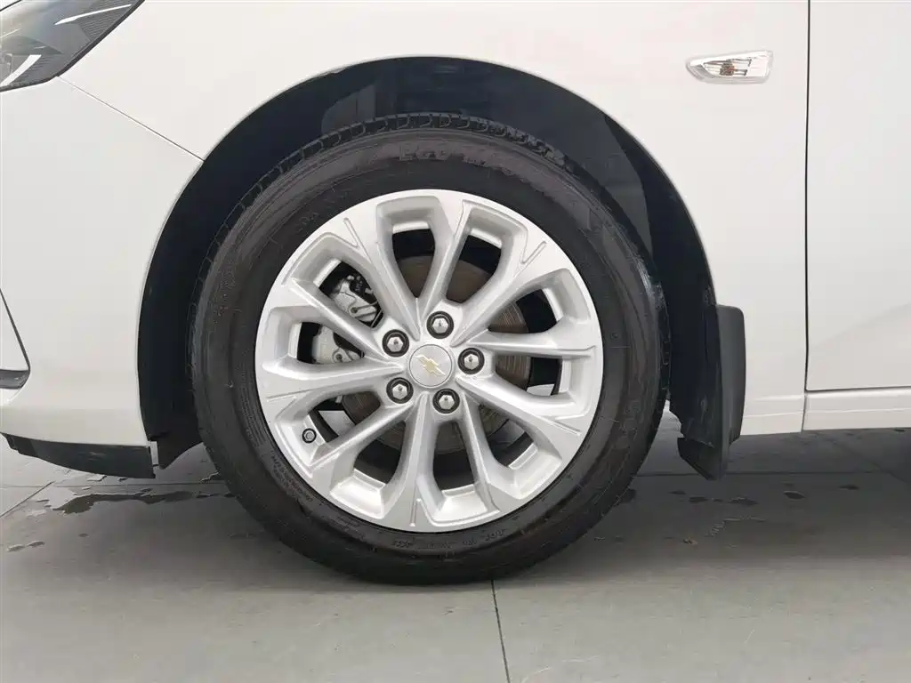 Chevrolet Monza 2024 1.5L Dual-Clutch Delight Edition фото 17