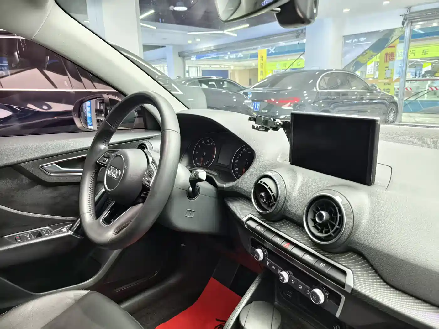 Audi Q2L 2021 Model 35 TFSI Fashion Dynamic фото 14