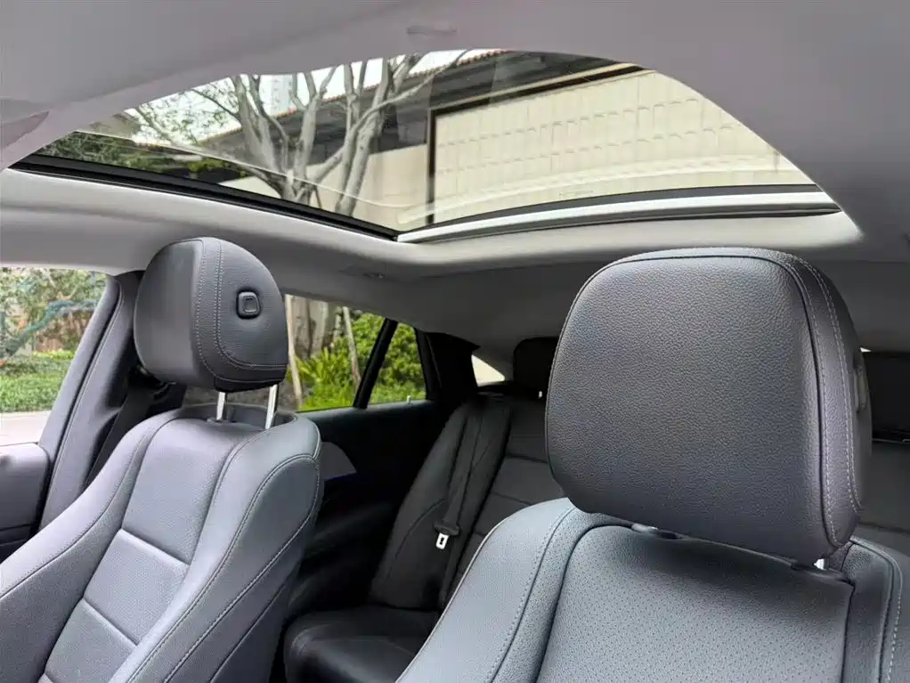 Mercedes-Benz GLE Coupe 2020 GLE 350 4MATIC Coupe SUV Luxury фото 7