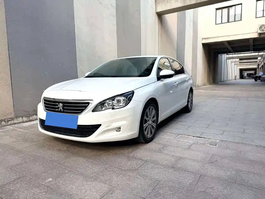 Peugeot 408 2016 1.6T Automatic Luxury Edition
