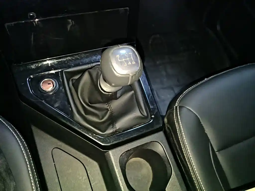 Wuling Motors Wuling Hongguang PLUS 2020 2019 1.5T Manual Luxury 7-seater