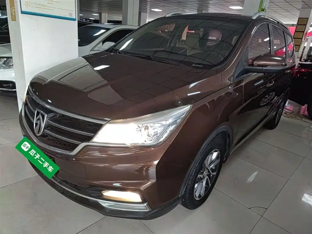 Фото 1 - Baojun 730