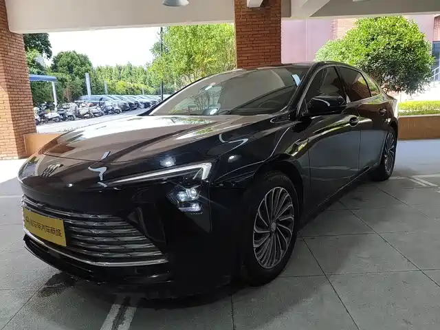 Buick LaCrosse 2024