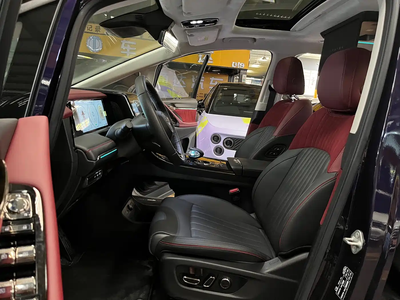 GAC Trumpchi Trumpchi E9 2023 E9 Grandmaster фото 8