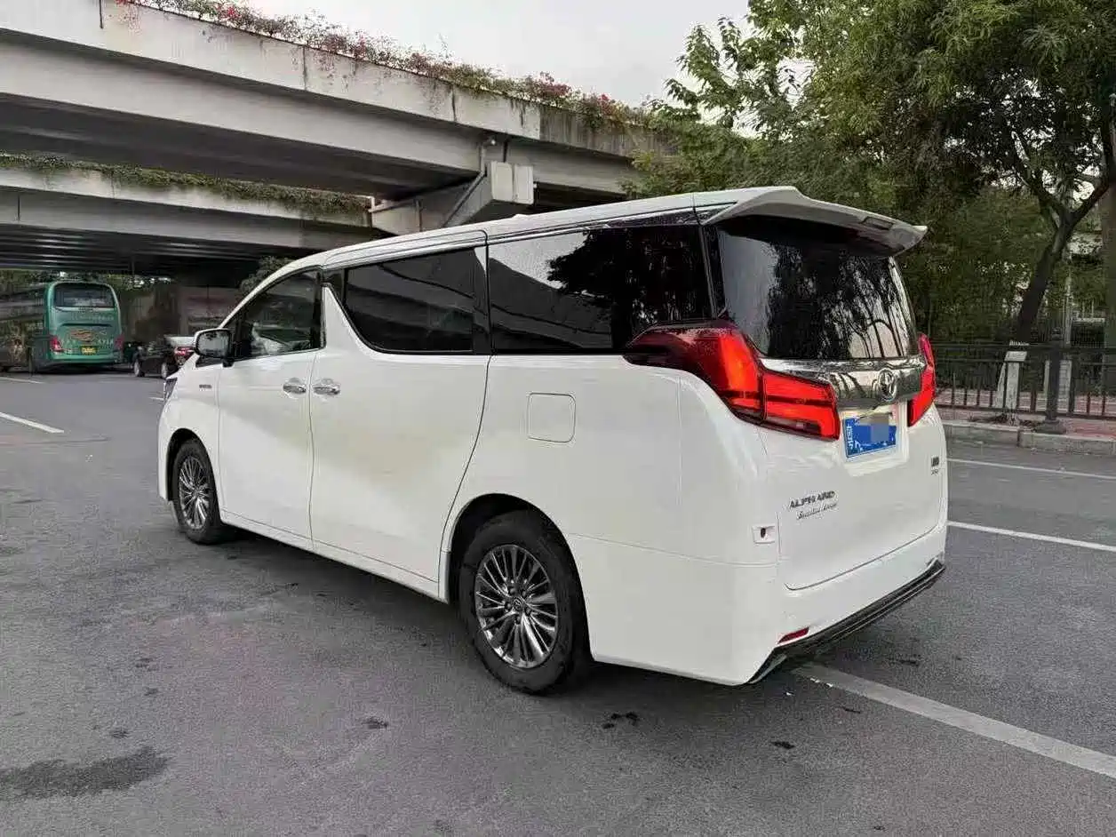 Toyota Alphard 2019 Hybrid 2.5L Premium Edition фото 6